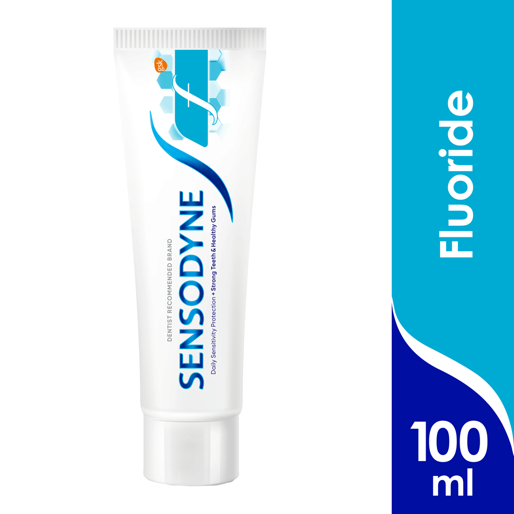 Sensodyne Fluoride Blue Toothpaste 100ml image number 0